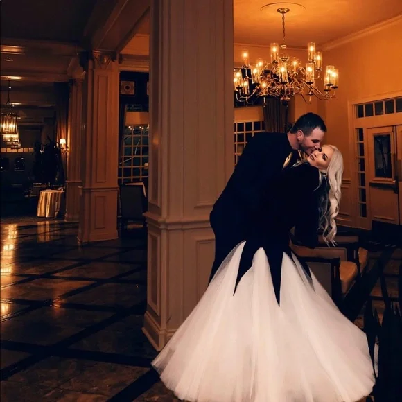 chinese dress ladies used Carolina Herrera Catherine Wedding Dress main image 1